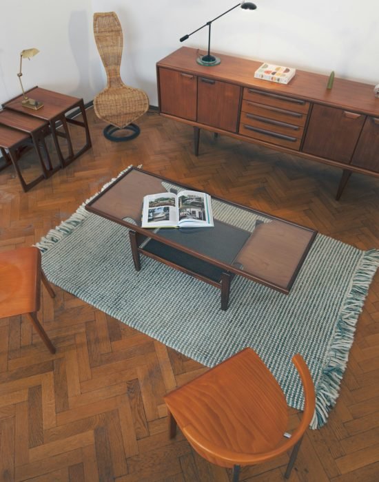 urban-vintage-3E_IcyVxX0Q-unsplash